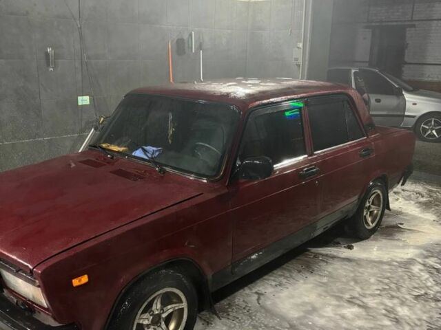Красный ВАЗ 2107, объемом двигателя 1.6 л и пробегом 3 тыс. км за 550 $, фото 7 на Automoto.ua