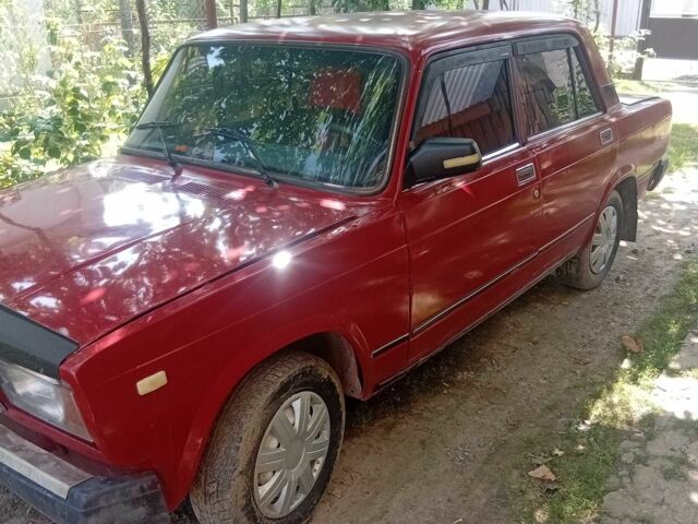 Красный ВАЗ 2107, объемом двигателя 1.3 л и пробегом 3 тыс. км за 750 $, фото 1 на Automoto.ua