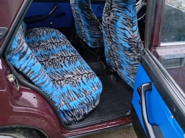 Красный ВАЗ 2107, объемом двигателя 1.5 л и пробегом 2 тыс. км за 1072 $, фото 8 на Automoto.ua