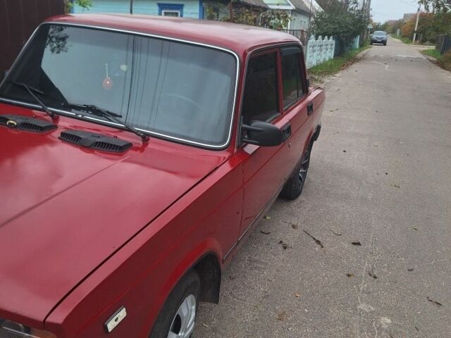 Червоний ВАЗ 2107, об'ємом двигуна 0 л та пробігом 300 тис. км за 1070 $, фото 2 на Automoto.ua