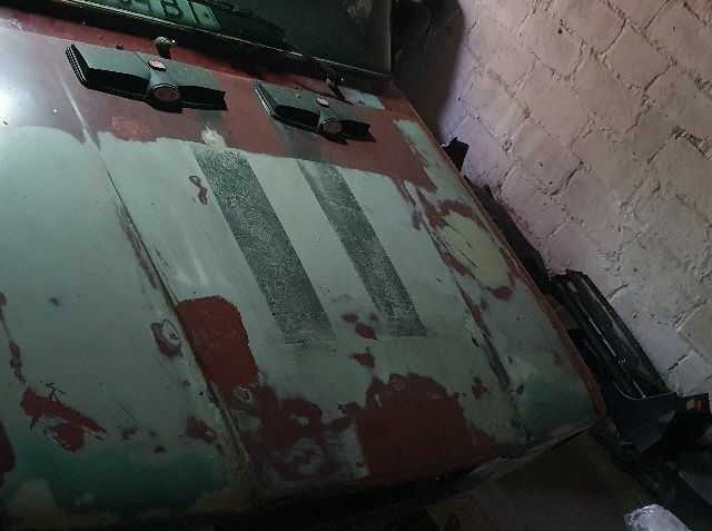 ВАЗ 2107 2007 в Каменское - Днепродзержинск на Automoto.ua Красный ВАЗ 2107, объемом двигателя 0 л и пробегом 100 тыс. км за 800 $, фото 8 на Automoto.ua