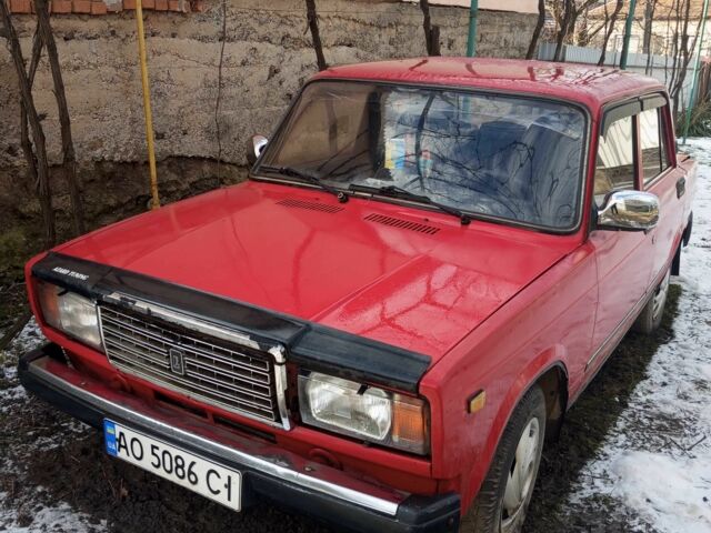 Красный ВАЗ 2107, объемом двигателя 1.6 л и пробегом 3 тыс. км за 567 $, фото 9 на Automoto.ua