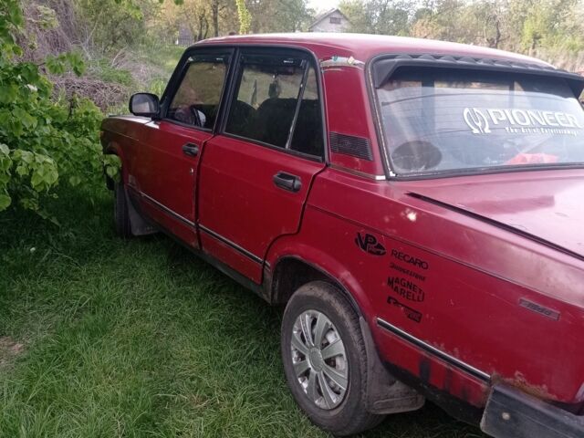 Красный ВАЗ 2107, объемом двигателя 0 л и пробегом 1 тыс. км за 936 $, фото 2 на Automoto.ua