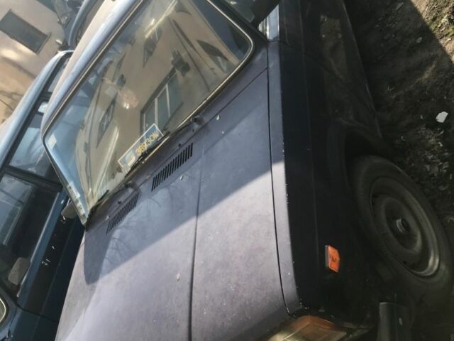 ВАЗ 2107 2005 у Рівному на Automoto.ua Червоний ВАЗ 2107, об'ємом двигуна 0 л та пробігом 222 тис. км за 262 $, фото 1 на Automoto.ua