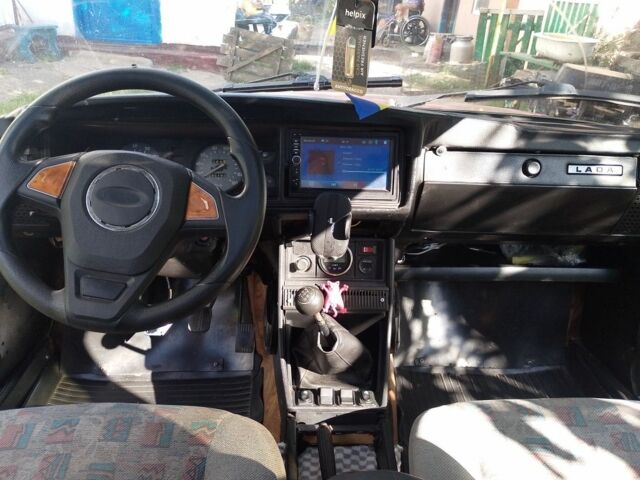 Красный ВАЗ 2107, объемом двигателя 0 л и пробегом 180 тыс. км за 713 $, фото 4 на Automoto.ua