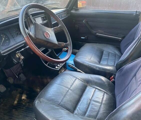 Красный ВАЗ 2107, объемом двигателя 0 л и пробегом 3 тыс. км за 592 $, фото 6 на Automoto.ua