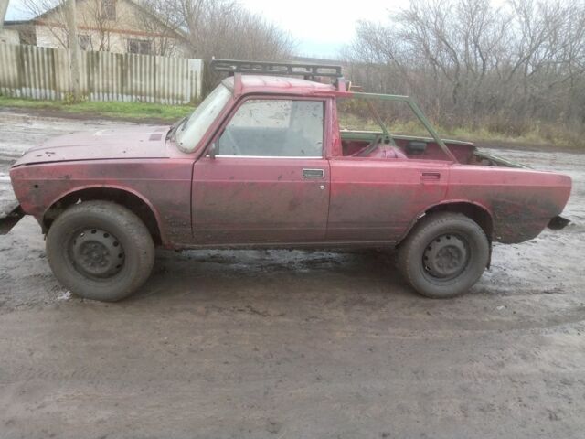 Красный ВАЗ 2107, объемом двигателя 1.6 л и пробегом 60 тыс. км за 595 $, фото 1 на Automoto.ua