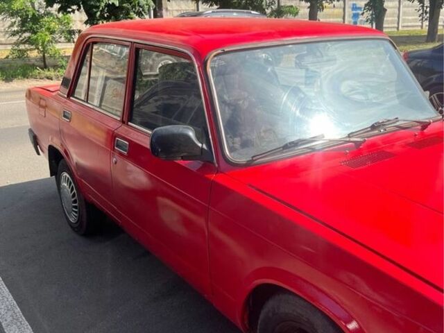 Красный ВАЗ 2107, объемом двигателя 1.5 л и пробегом 29 тыс. км за 27000 $, фото 2 на Automoto.ua
