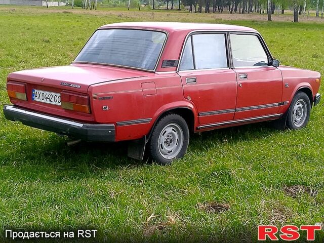 Красный ВАЗ 2107, объемом двигателя 1.6 л и пробегом 0 тыс. км за 1100 $, фото 2 на Automoto.ua