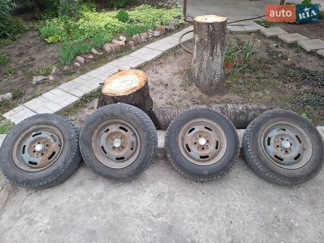 Красный ВАЗ 2107, объемом двигателя 1.4 л и пробегом 139 тыс. км за 999 $, фото 22 на Automoto.ua
