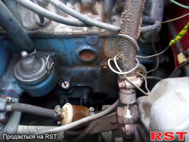 Красный ВАЗ 2107, объемом двигателя 1.5 л и пробегом 170 тыс. км за 515 $, фото 3 на Automoto.ua