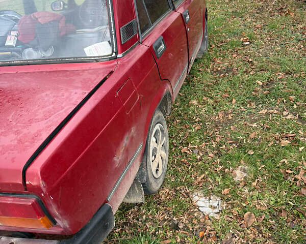Красный ВАЗ 2107, объемом двигателя 1.5 л и пробегом 1 тыс. км за 650 $, фото 3 на Automoto.ua