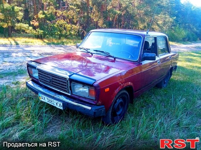 Красный ВАЗ 2107, объемом двигателя 1.5 л и пробегом 0 тыс. км за 450 $, фото 1 на Automoto.ua