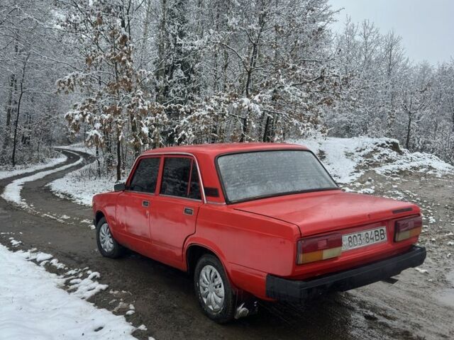 Красный ВАЗ 2107, объемом двигателя 1.5 л и пробегом 77 тыс. км за 550 $, фото 6 на Automoto.ua