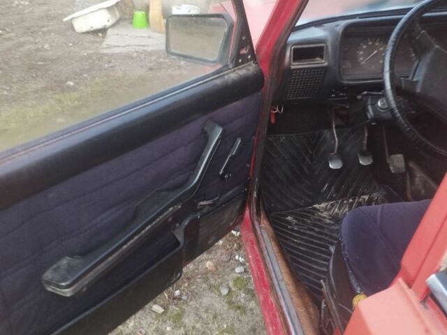 Червоний ВАЗ 2107, об'ємом двигуна 1.5 л та пробігом 3 тис. км за 929 $, фото 7 на Automoto.ua