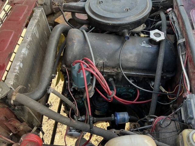 Красный ВАЗ 2107, объемом двигателя 0 л и пробегом 125 тыс. км за 583 $, фото 4 на Automoto.ua