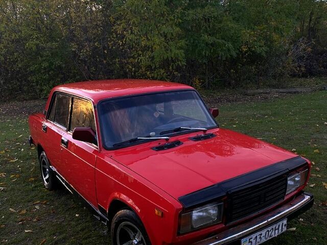 Червоний ВАЗ 2107, об'ємом двигуна 1.5 л та пробігом 87 тис. км за 640 $, фото 1 на Automoto.ua