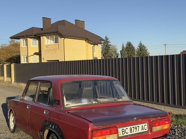 Красный ВАЗ 2107, объемом двигателя 1.6 л и пробегом 1000 тыс. км за 408 $, фото 1 на Automoto.ua