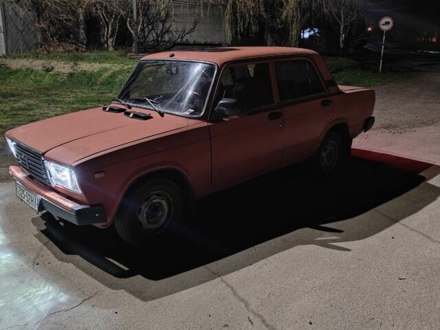 Червоний ВАЗ 2107, об'ємом двигуна 1 л та пробігом 65 тис. км за 1000 $, фото 1 на Automoto.ua