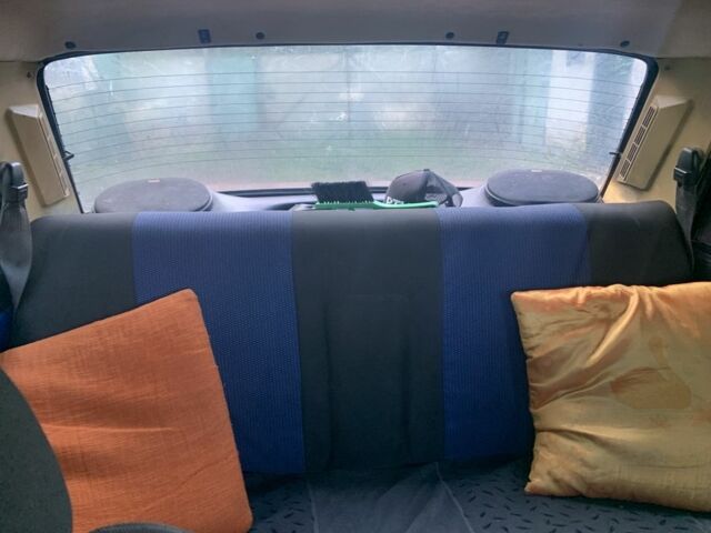 Красный ВАЗ 2107, объемом двигателя 1.5 л и пробегом 1 тыс. км за 600 $, фото 7 на Automoto.ua