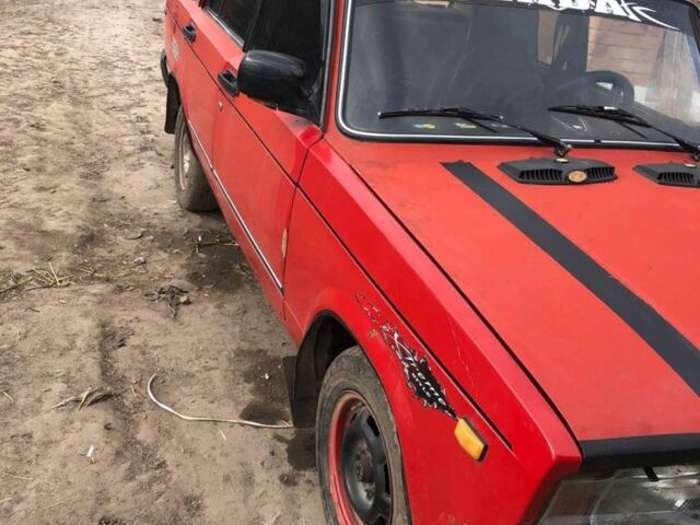 Красный ВАЗ 2107, объемом двигателя 1.3 л и пробегом 100 тыс. км за 364 $, фото 1 на Automoto.ua