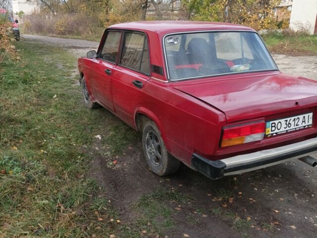 ВАЗ 2107 1987 в Черткове на Automoto.ua Красный ВАЗ 2107, объемом двигателя 1.3 л и пробегом 75 тыс. км за 600 $, фото 9 на Automoto.ua