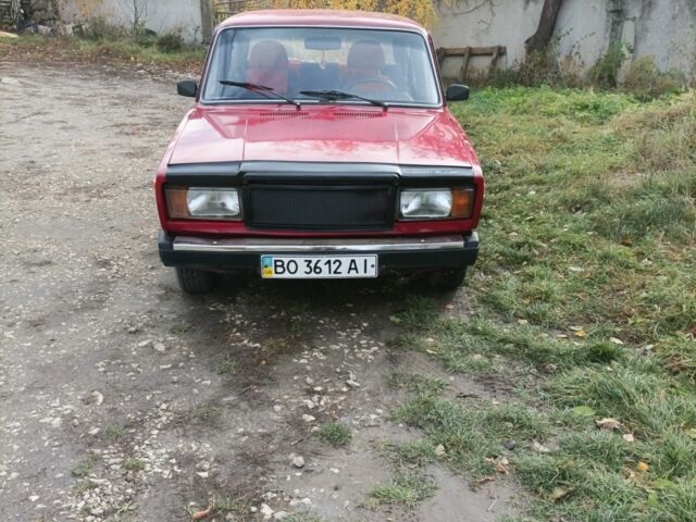 ВАЗ 2107 1987 в Черткове на Automoto.ua Красный ВАЗ 2107, объемом двигателя 1.3 л и пробегом 75 тыс. км за 600 $, фото 12 на Automoto.ua