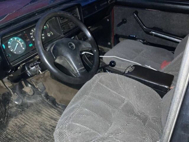 Червоний ВАЗ 2107, об'ємом двигуна 1.5 л та пробігом 3 тис. км за 569 $, фото 5 на Automoto.ua