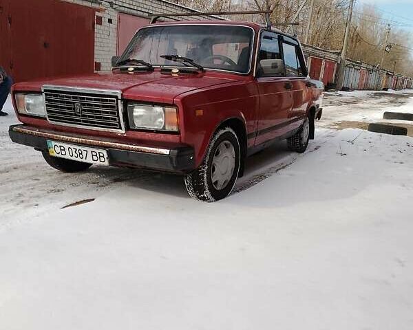 Красный ВАЗ 2107, объемом двигателя 1.5 л и пробегом 90 тыс. км за 1000 $, фото 7 на Automoto.ua