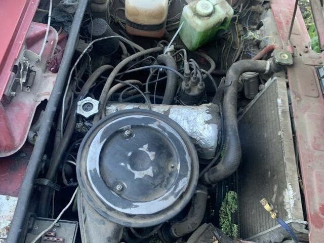 Красный ВАЗ 2107, объемом двигателя 1.5 л и пробегом 1 тыс. км за 600 $, фото 6 на Automoto.ua