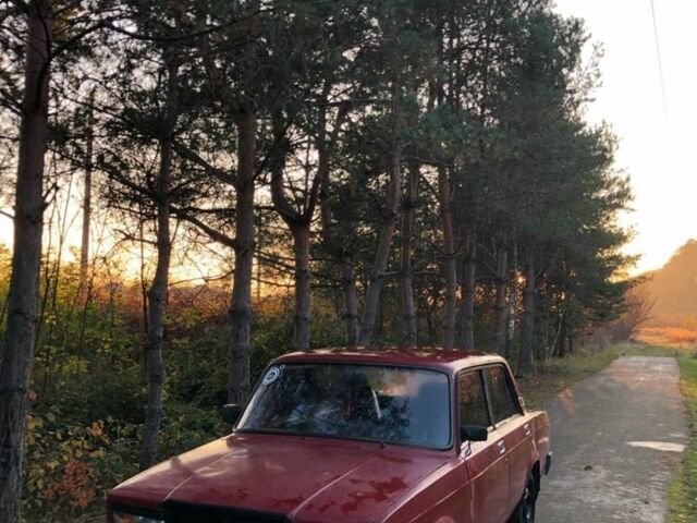 Красный ВАЗ 2107, объемом двигателя 1.5 л и пробегом 20 тыс. км за 426 $, фото 7 на Automoto.ua