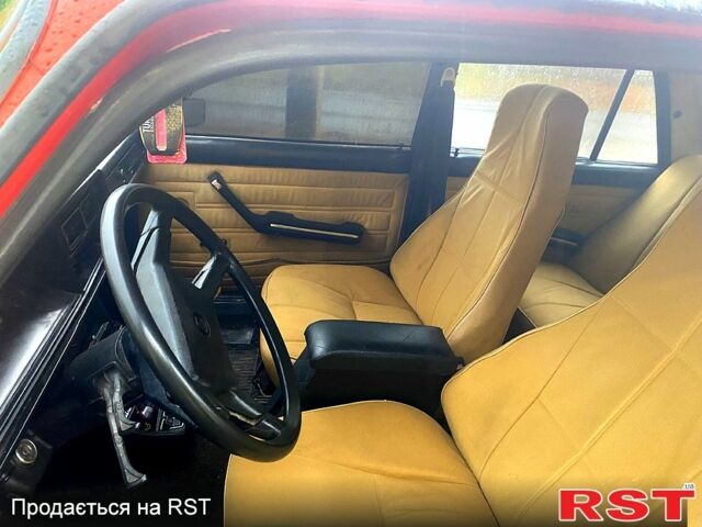 Красный ВАЗ 2107, объемом двигателя 1.5 л и пробегом 148 тыс. км за 900 $, фото 4 на Automoto.ua