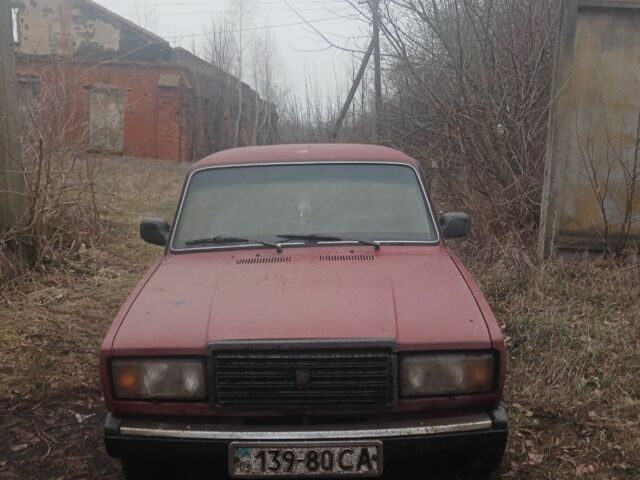 Червоний ВАЗ 2107, об'ємом двигуна 1 л та пробігом 225 тис. км за 594 $, фото 4 на Automoto.ua