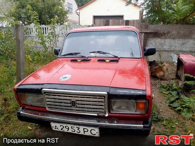 ВАЗ 2107 1988 в Яготине на Automoto.ua Красный ВАЗ 2107, объемом двигателя 1.5 л и пробегом 65 тыс. км за 480 $, фото 6 на Automoto.ua