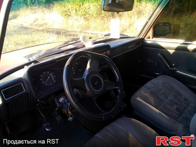 ВАЗ 2107 1988 в Яготине на Automoto.ua Красный ВАЗ 2107, объемом двигателя 1.5 л и пробегом 65 тыс. км за 480 $, фото 1 на Automoto.ua