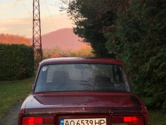Красный ВАЗ 2107, объемом двигателя 1.5 л и пробегом 20 тыс. км за 426 $, фото 4 на Automoto.ua