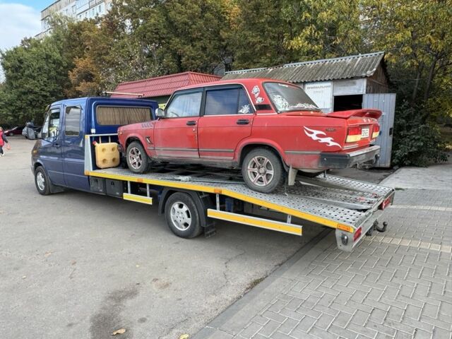 ВАЗ 2107 1988 в Кропивницком (Кировограде) на Automoto.ua Красный ВАЗ 2107, объемом двигателя 1.5 л и пробегом 1000 тыс. км за 400 $, фото 2 на Automoto.ua