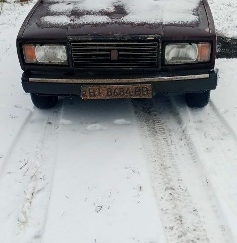 Красный ВАЗ 2107, объемом двигателя 0 л и пробегом 123 тыс. км за 315 $, фото 4 на Automoto.ua