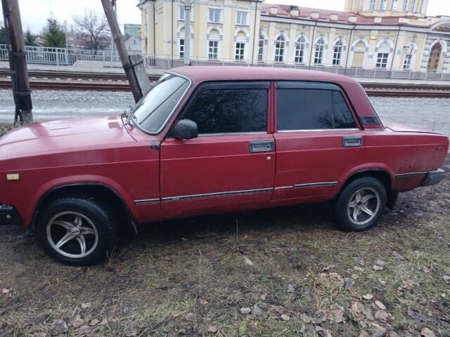 Червоний ВАЗ 2107, об'ємом двигуна 1 л та пробігом 225 тис. км за 594 $, фото 3 на Automoto.ua