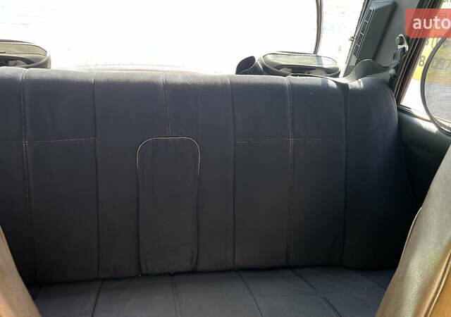 Красный ВАЗ 2107, объемом двигателя 1.5 л и пробегом 55 тыс. км за 700 $, фото 6 на Automoto.ua