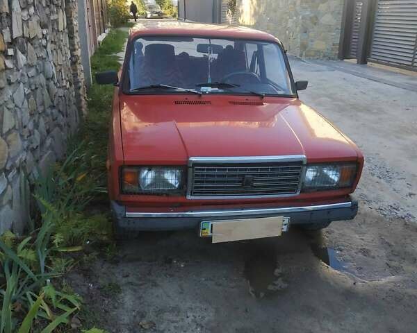 Красный ВАЗ 2107, объемом двигателя 1.5 л и пробегом 177 тыс. км за 700 $, фото 1 на Automoto.ua