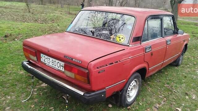 Красный ВАЗ 2107, объемом двигателя 1.3 л и пробегом 98 тыс. км за 593 $, фото 2 на Automoto.ua