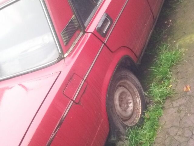 Красный ВАЗ 2107, объемом двигателя 0 л и пробегом 46 тыс. км за 238 $, фото 5 на Automoto.ua