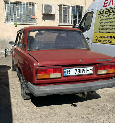 Красный ВАЗ 2107, объемом двигателя 1.5 л и пробегом 55 тыс. км за 700 $, фото 4 на Automoto.ua