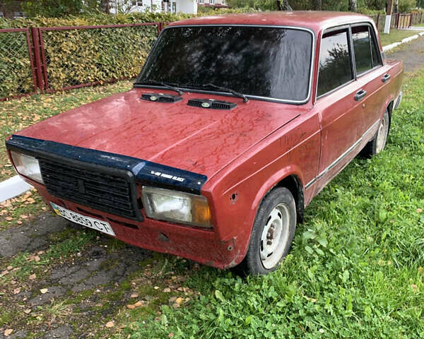 Красный ВАЗ 2107, объемом двигателя 1.5 л и пробегом 200 тыс. км за 356 $, фото 5 на Automoto.ua