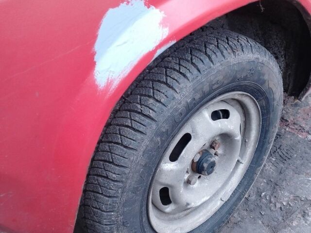 Красный ВАЗ 2107, объемом двигателя 1.5 л и пробегом 143 тыс. км за 474 $, фото 6 на Automoto.ua