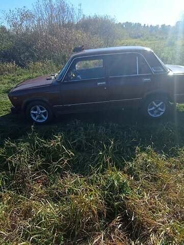 Красный ВАЗ 2107, объемом двигателя 1.5 л и пробегом 640 тыс. км за 861 $, фото 3 на Automoto.ua