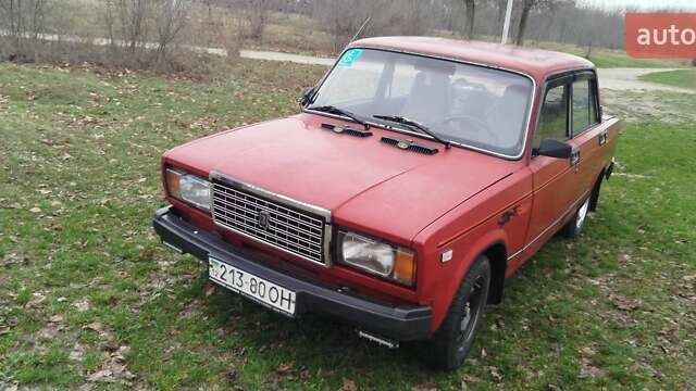 Красный ВАЗ 2107, объемом двигателя 1.3 л и пробегом 98 тыс. км за 593 $, фото 11 на Automoto.ua