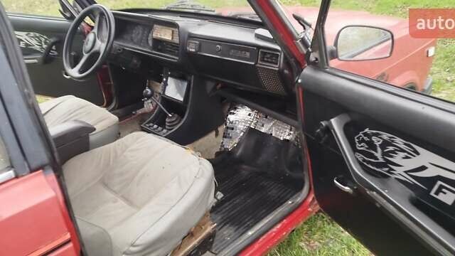 Красный ВАЗ 2107, объемом двигателя 1.3 л и пробегом 98 тыс. км за 593 $, фото 10 на Automoto.ua