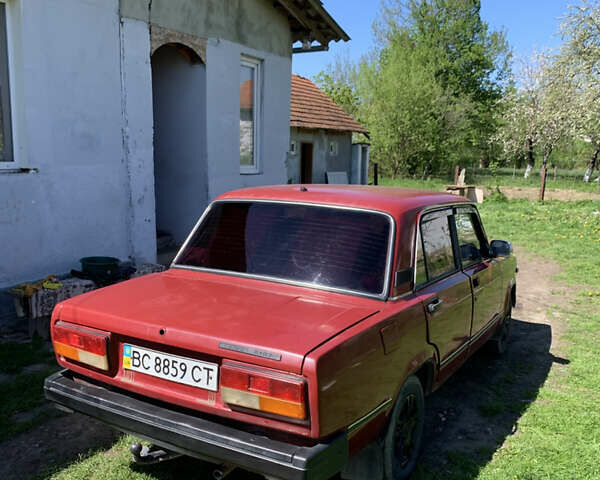Красный ВАЗ 2107, объемом двигателя 1.3 л и пробегом 70 тыс. км за 325 $, фото 3 на Automoto.ua